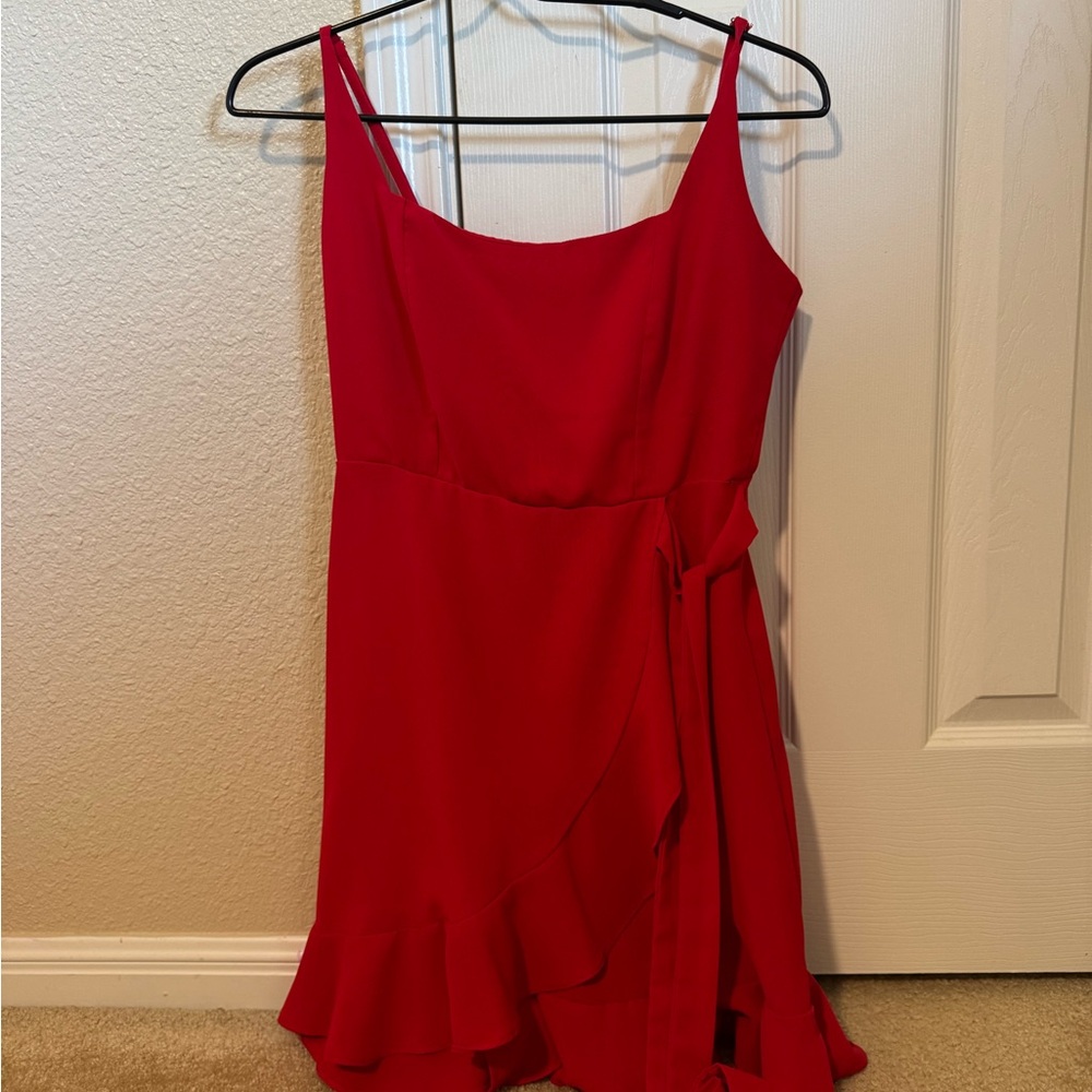 Elegant Red Sleeveless Dress